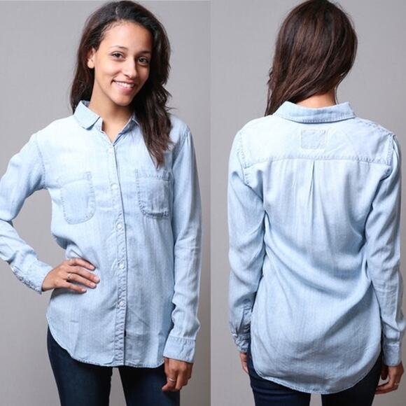 Rails| Carter Light Vintage Polka Dot Chambray - Picture 13 of 13